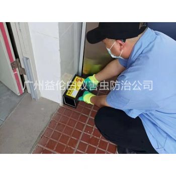 石楼安装粘鼠板工程